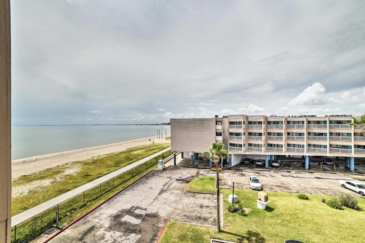 Updated Front Beach Condo With Resort Amenities! Corpus Christi Bagian luar foto