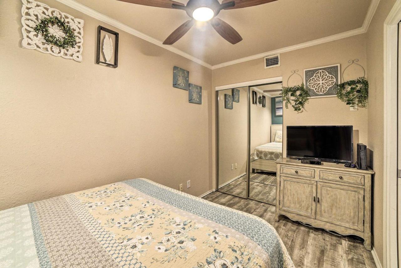 Updated Front Beach Condo With Resort Amenities! Corpus Christi Bagian luar foto